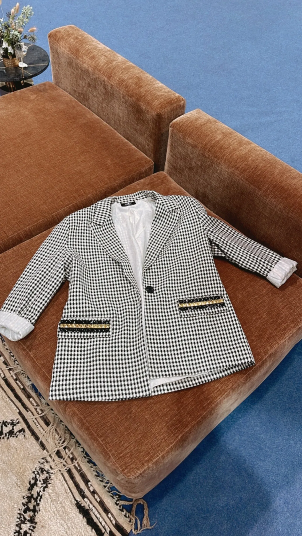 BEST SELLER!! The Rock Studded Houndstooth Blazer