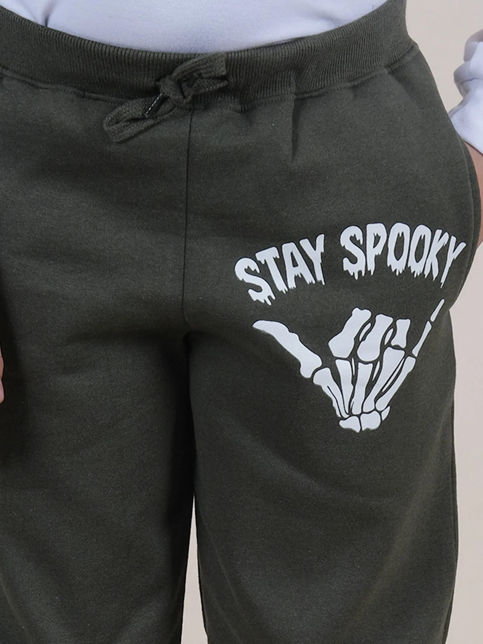 Boys Fleece Printed Straight Pocket Track Pant
