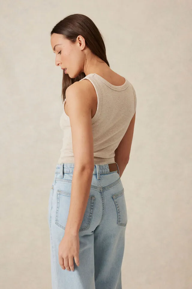 Contour rib scoop tank - Oatmeal