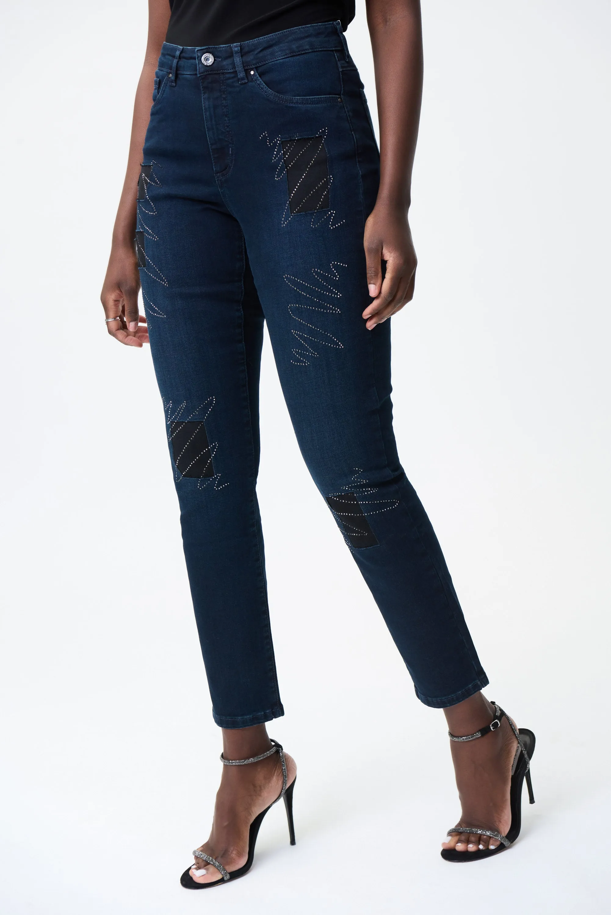 Cropped Jeans With Rhinestone Embellished Patches