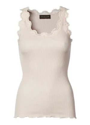 Iconic Silk Soft Powder Top