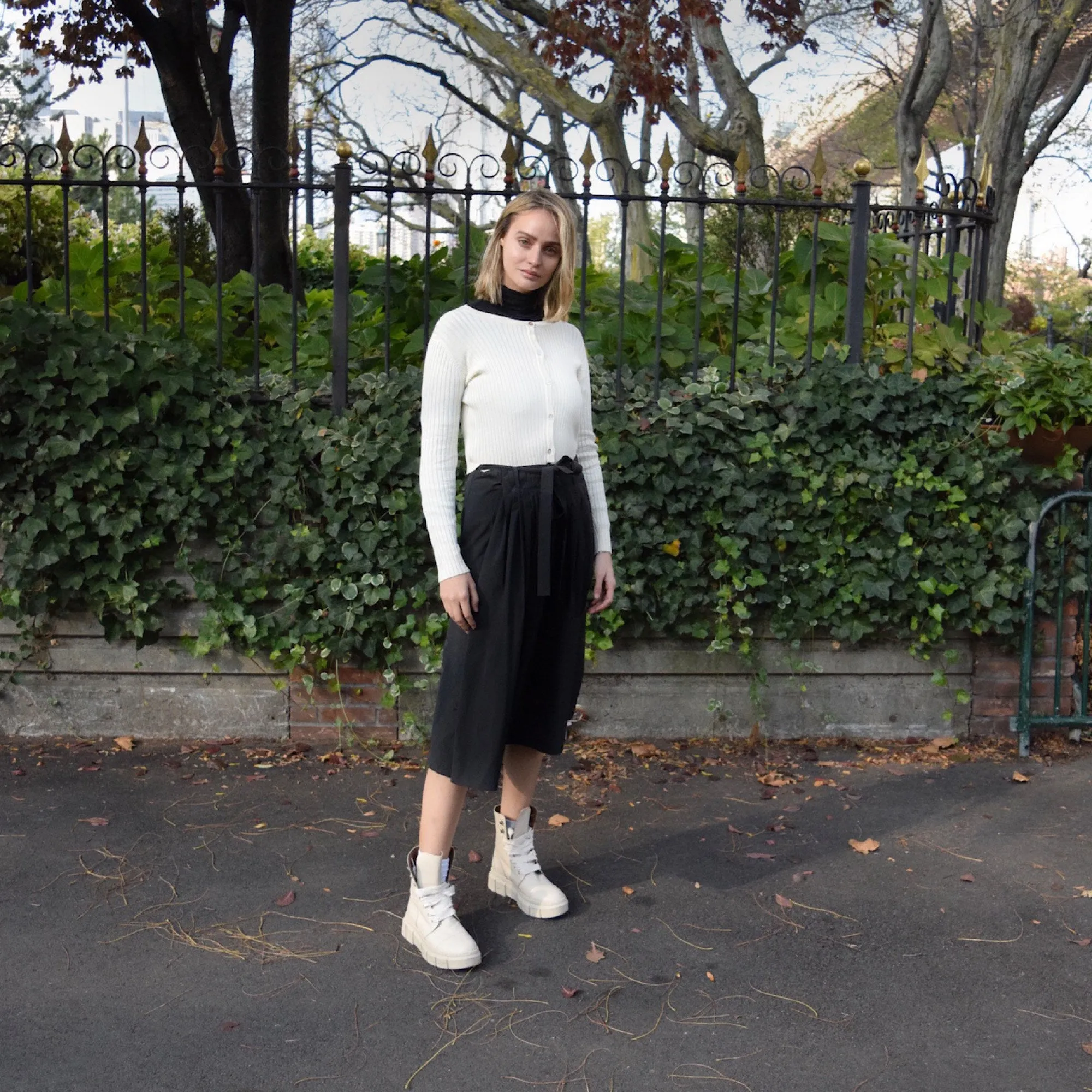 Layering Turtleneck | Black