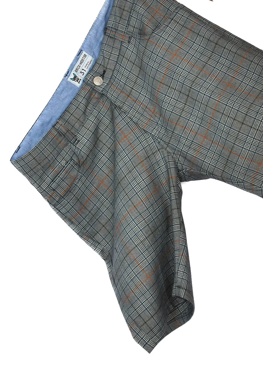Slim Fit 5-Pocket Short - 8.5" Inseam (Navy Plaid)